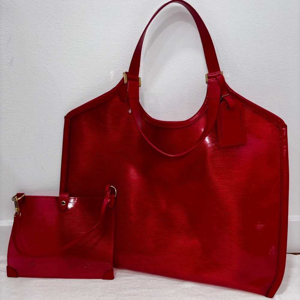 Rare translucent Louis Vuitton tote w/ beautiful matching translucent mini pouch